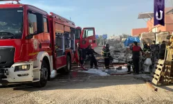 Havai fişek deposunda yangın çıktı