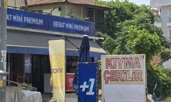 TEKEL BAYİSİNDE KIYMA ÇEKİLİYOR