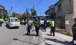 Yolcu otobüsü duvara tosladı