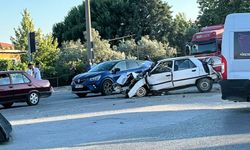 Ayvacık’ta Freni Boşalan Kamyon Dehşeti: 4 Yaralı