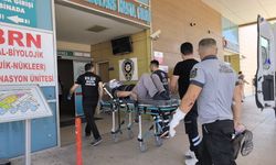 Otomobil ile hafriyat kamyonu çarpıştı!