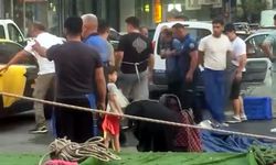 Pazarda alışveriş yaparken başına demir direk düştü!
