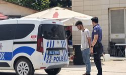 Site ortasında bahçıvanı darp etti
