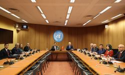 TBMM Başkanı Kurtulmuş, Pakistan Senatosu Başkanı ile görüştü