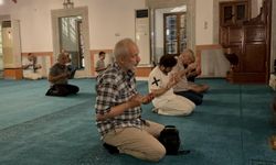 Yangınların sona ermesi için camide dua edildi!