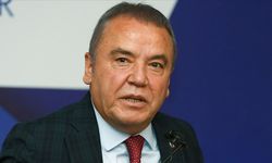 Antalya Büyükşehir Belediye Başkanı Böcek Hastaneye Kaldırıldı!