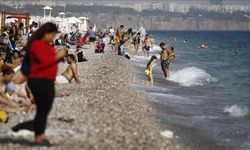 Bodrum'da Turistlerin Deniz Keyfi!