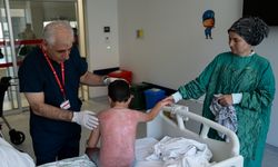 Güneşte 4 saat kaldı, vücudunda yanıklar oluştu!