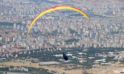 Kayseri'de Türkiye Yamaç Paraşütü Şampiyonası Devam Ediyor