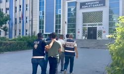 Kırşehir'de emekli kadını dolandırdılar