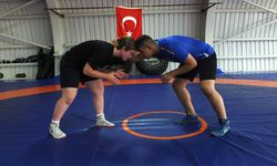 Türkiye Şampiyonasında 2’nci Olan Ravza Nur’un Gözü U20’de