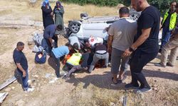 Siirt'te ticari araç şarampole devrildi: 7 yaralı