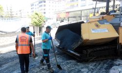 Yenimahalle’de Altyapı ve Asfalt Çalışmaları Hız Kesmiyor