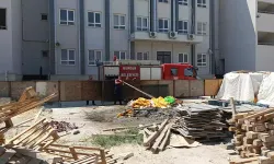 Okul inşaatında yangın çıktı