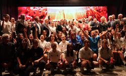 Kadın futbolunun yıldızları Kristal Ayaklar’da buluştu