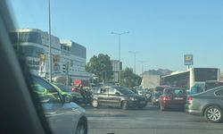 Mamak’ta İş Çıkışında Işık Krizi; Trafik Kilitlendi!