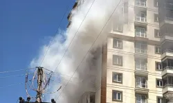 17 katlı rezidansta yangın çıktı