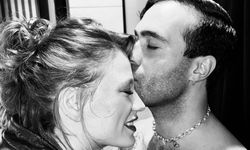 Serenay Sarıkaya ve Mert Demir'in Romantik Dakikaları Dikkat Çekti!