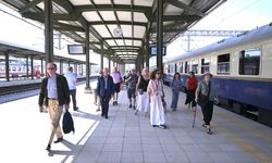 Bakan Uraloğlu'ndan, Paris-İstanbul tren seferlerine yönelik açıklama!