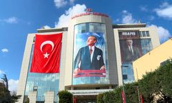 CHP’li Özgür Çelik, Gözaltılar Sonrası Bayrampaşa’da Konuştu