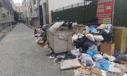 İzmir'de eylem bitti, çöpler duruyor