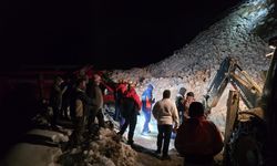 Rize’de Çığ Felaketi: 6 Araç Mahsur Kaldı, 15 Kişi Kurtarıldı