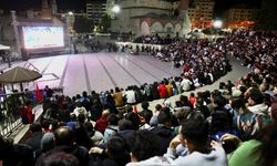 Sivas’ta Tarihi Kent Meydanı Milli Maç Heyecanıyla Doldu