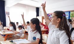 Okullar Yarın Açılıyor!