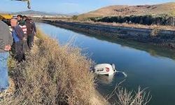 Kayseri'de otomobil sulama kanalına düştü!