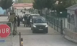 Özgür Özel’den Pınar Türker’e Cezaevi Ziyareti