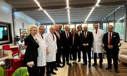 Haberal Hoca iki mutlu günü Mansur Yavaş’la kutladı