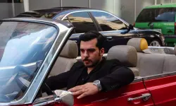 Eşref Tek Tarzıyla Fenomen Olan Hakan Solmazyüz, Galeri Satışlarını Katladı