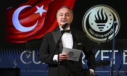 Ankara'da 'Cumhuriyet Balosu' düzenlendi
