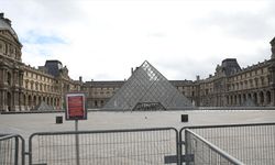 Fransa'da Louvre Müzesi soygununda yeni gelişme