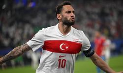 Hakan Çalhanoğlu A Milli Takımda 100. Maçına Çıkmaya Hazırlanıyor