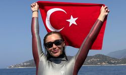 Milli dalgıç Şahika Ercümen yeniden tarih yazmak istiyor