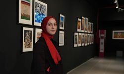 Bakan Mehmet Nuri Ersoy, 'Hala Yaşıyorum' sergisini gezdi