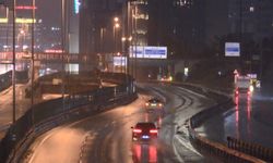İstanbul’da Sağanak Yağış Etkili Oluyor