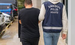 Kuyumcudan altın çaldı!