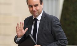 Macron Lecornu'yu yeniden başbakan atadı