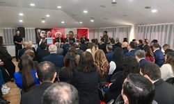 Özgür Çelik mazbatasını aldı