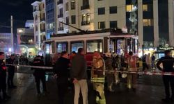 Taksim Meydanı’nda Tramvayda Yangın Paniği