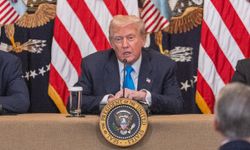 Trump’tan Çin’e Ek Yüzde 100 Gümrük Vergisi Kararı