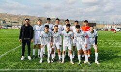 Kızılcahamam Belediyespor U16 Takımı Ligde Liderliğe Yükseldi