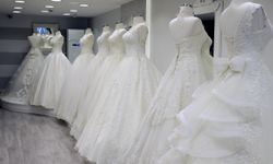 Kayseri'de gelinliklerin üzerinden uyuşturucu çıktı