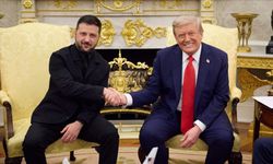 Trump, Zelenskiy ile Görüştü: Tomahawk Füzeleri ve Barış Görüşmeleri Masada
