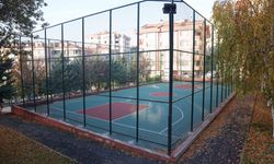 Çankaya’nın Parklarında Spor Sahaları Yenilendi