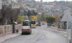 Başkan Yalçın yol yapım çalışmalarını inceledi