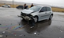 Şarkışla’da Feci Kaza: 1 Ölü, 5 Yaralı