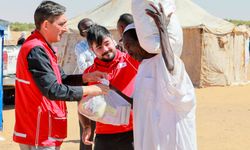 Sudan'da yerinden edilenlere gıda desteği